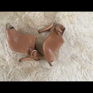 Pedro Garcia peep toe silhouette heels